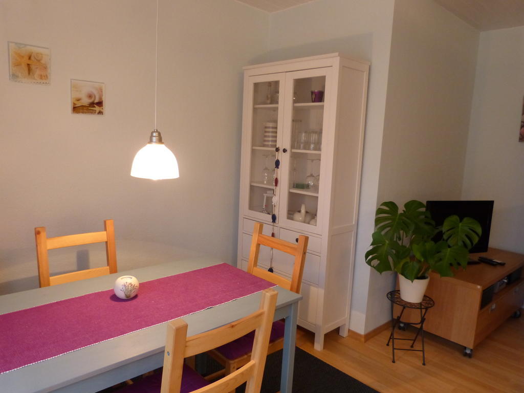 Gastehaus Amrumer 36 부숨 객실 사진